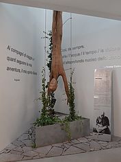 scultura in legno immersionista